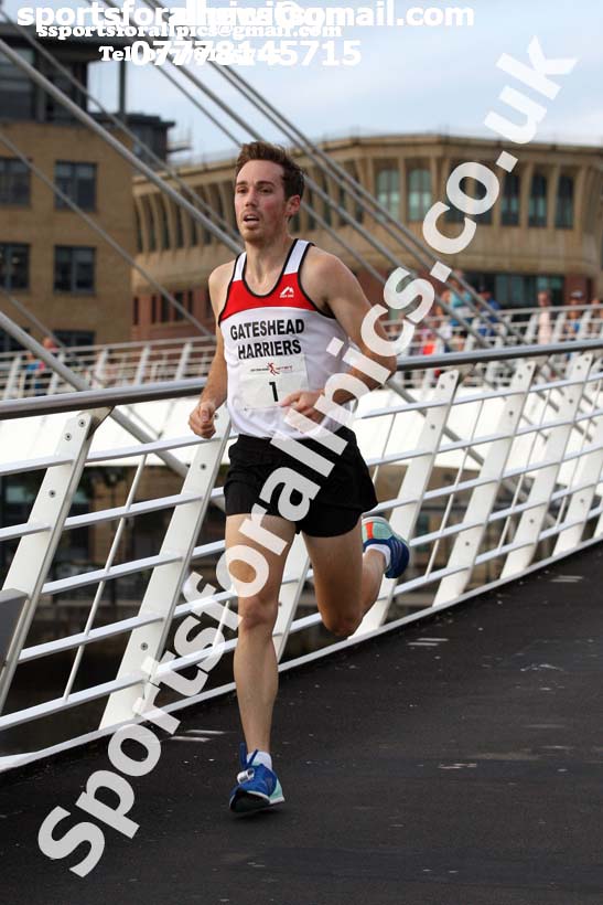Gateshead Harriers Quayside 5k Road Race. Photo: David T. Hewitson/Sports for All Pics